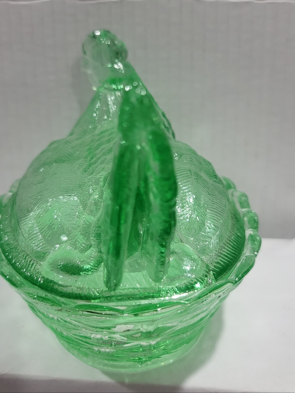 Green Glass Hen on Nest Covered Dish Vintage Style - Picture 3 of 11